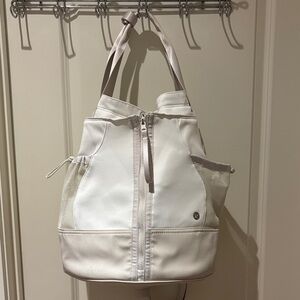 Lululemon Tennis Rally Bag 21L